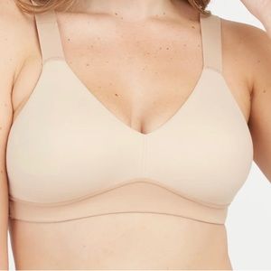SPANX **NEW WITH TAGS NEVER WORN** Unlined Bralette